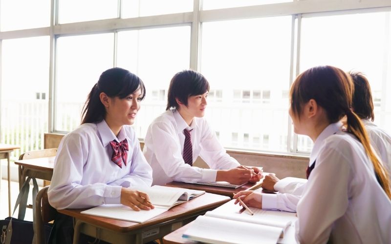 học hết cấp 3 làm nghề gì hiện nay