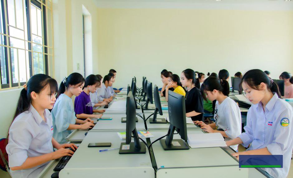 Trang bị kiến thức tự động hóa khi còn trên ghế nhà trường